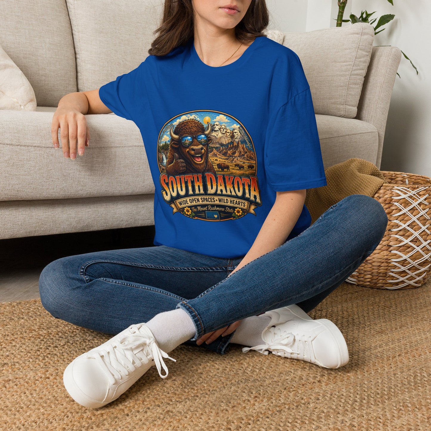 South Dakota Buffalo Vintage Tee — Retro Mount Rushmore Travel T‑Shirt