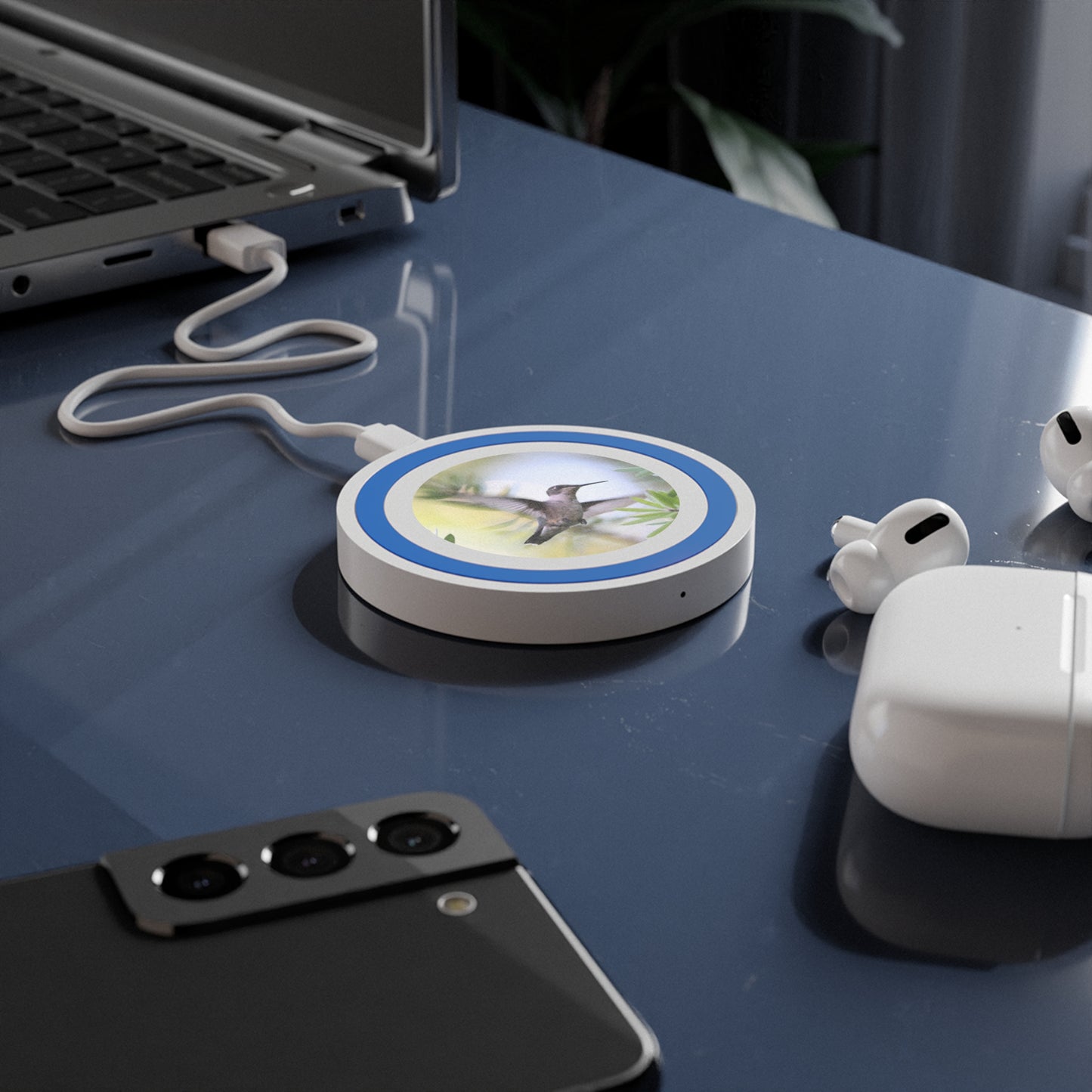 Hummingbird Wireless Charging Pad — Fast Qi Phone Charger with Blue Accent