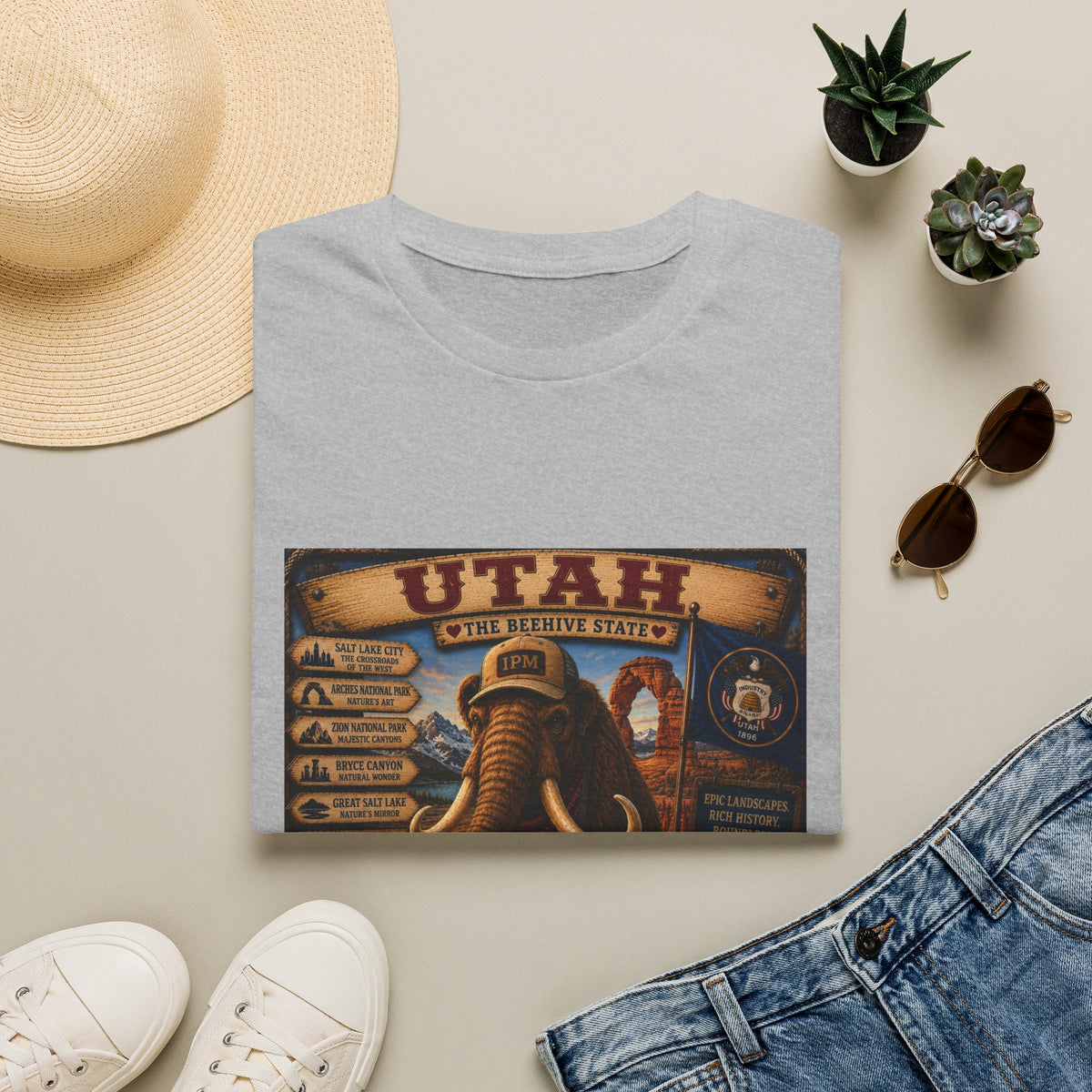 Utah The Beehive State Vintage Mammoth T-Shirt