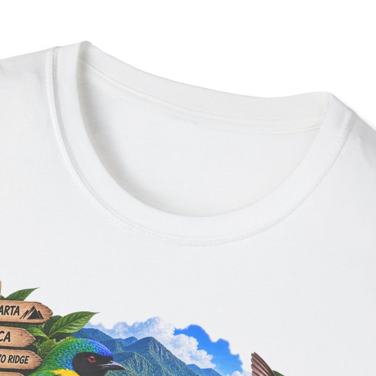 Colombia Paisaje de Colores Travel T-Shirt