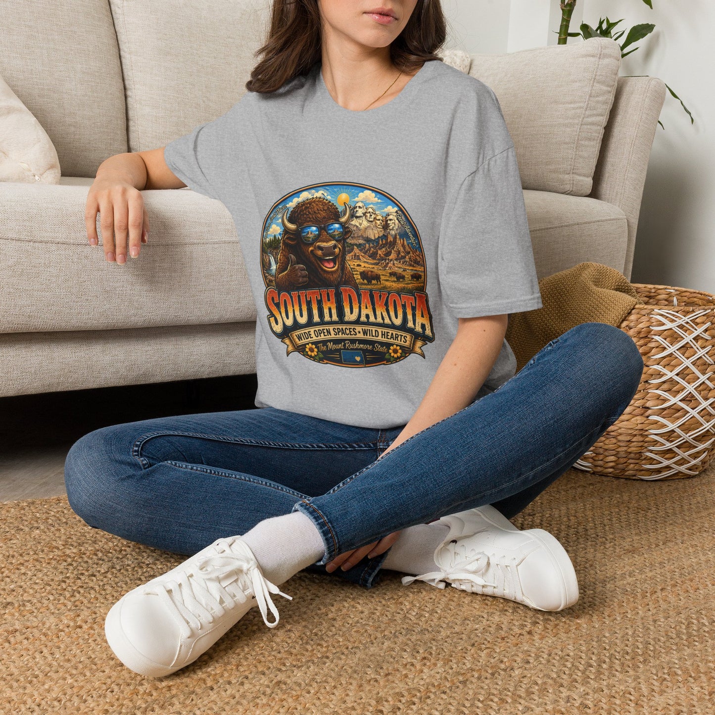 South Dakota Buffalo Vintage Tee — Retro Mount Rushmore Travel T‑Shirt