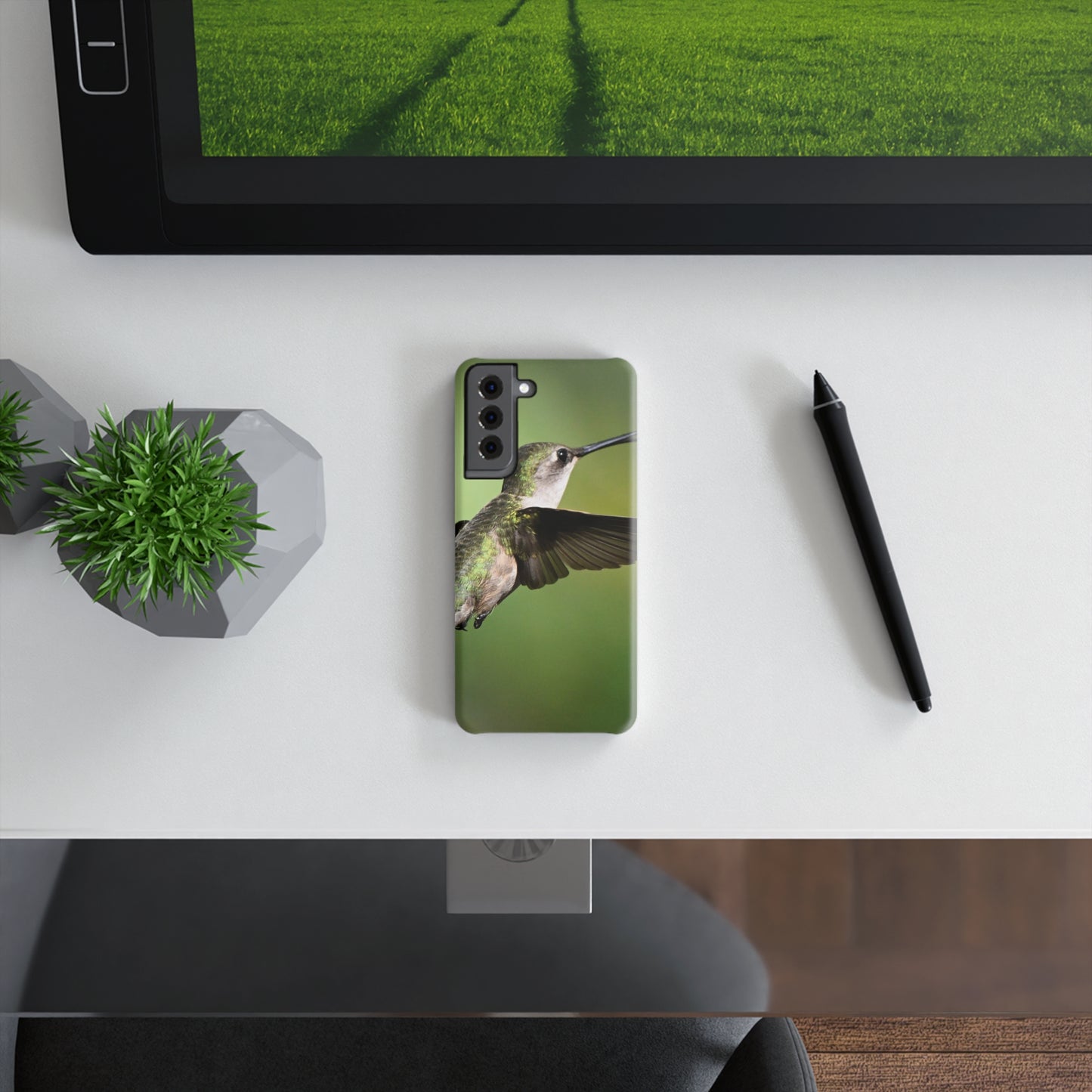 Hummingbird Phone Case, Slim Snap Case for Nature Lovers, Eco-Friendly Phone Accessory, Gift for Wildlife Enthusiasts, Unique Tech Decor