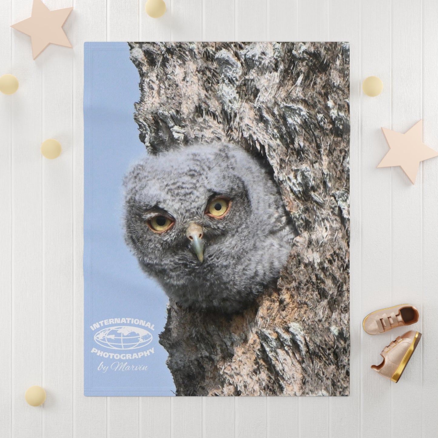 Cozy Owl Baby Blanket | Soft Fleece Nursery Decor, Gift for Baby Showers, Unique Kids' Room, Bird Lovers' Present, Eco-Friendly