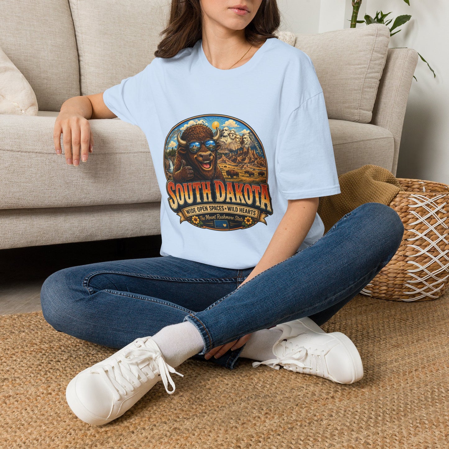 South Dakota Buffalo Vintage Tee — Retro Mount Rushmore Travel T‑Shirt
