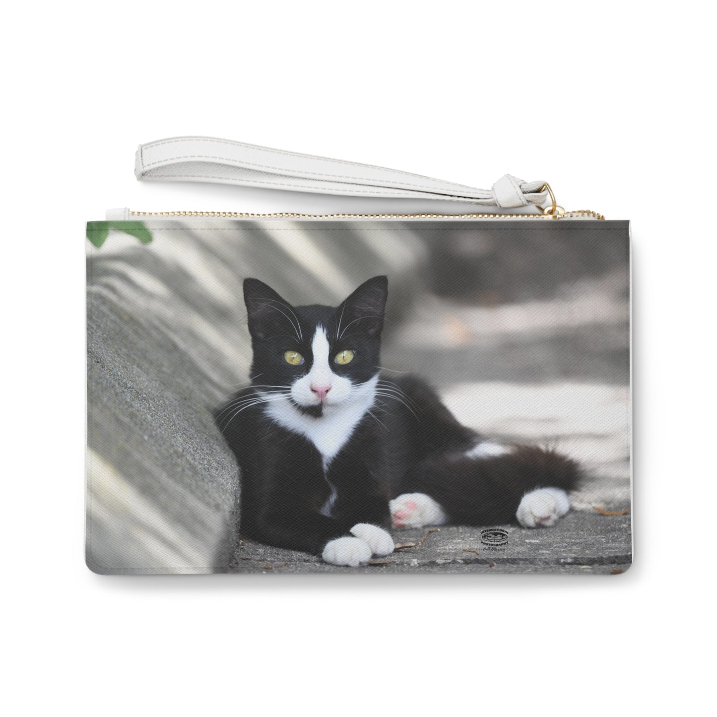 Tuxedo Cat Clutch Bag — Cute Black & White Cat Wristlet Purse